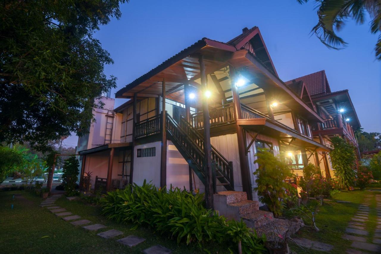 Kongmany Colonial House Hotel Muang Không Exterior foto