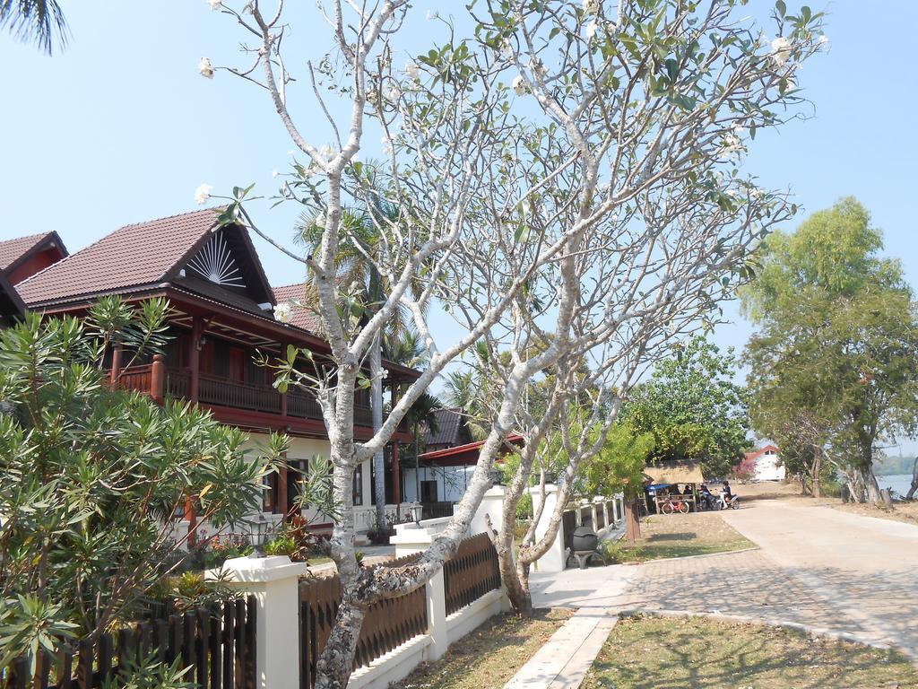 Kongmany Colonial House Hotel Muang Không Exterior foto